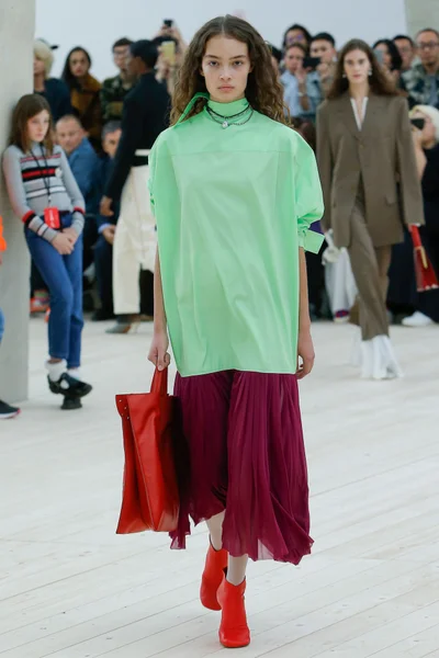 Look 20